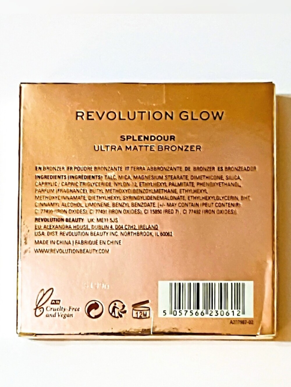 Makeup Revolution Glow Splendour Ultra Matte Bronzer Deep 15.5g New Sealed - Picture 7 of 7